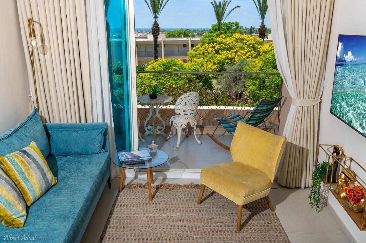 Mina'S Suites - קיסריה Εξωτερικό φωτογραφία